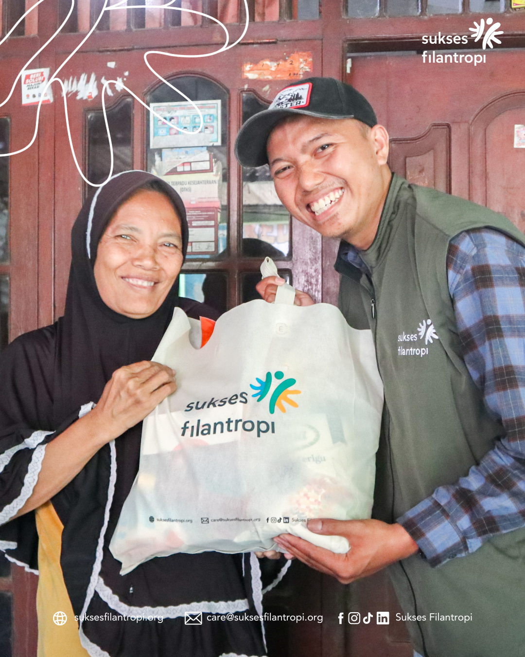 Sukses Filantropi & Zakat Sukses Salurkan 140 Paket Sembako di Bekasi